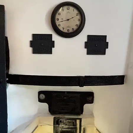 Chateau Du Barry Saint-Jean-de-Valériscle